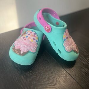 CROCS Kids Clogs - Pink and Teal Iconic Ice Cream Design